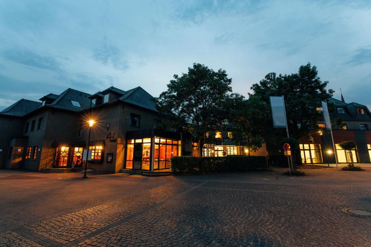 Altstadthotel Versmold エクステリア 写真